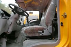 四川现代 瑞宇轻卡 160马力 4.5米自卸车