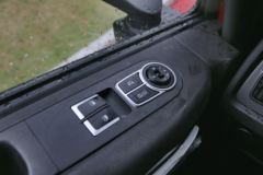 现代商用车 创虎XCIENT重卡 410马力 8X4 9.46米仓栅式载货车(CHM5310CCQKPQ77V)