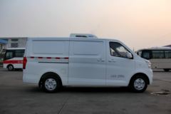 长安轻型车 睿行M80 109马力 4X2 冷藏车(SC5023XLCA5) 长安轻型车 睿行M80 109马力 4X2 冷藏车(SC5023XLCA5)