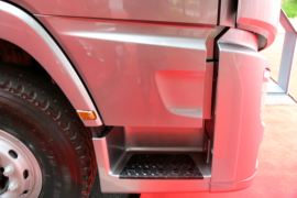 创虎XCIENT&nbsp;载货车外观                                                图片