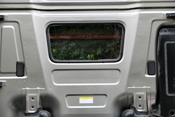 �ִ����ó� ����XCIENT�ؿ� 410���� 6X4ǣ����(Σ��Ʒ)(CHM4250KPQ49WXPV)ͼƬ