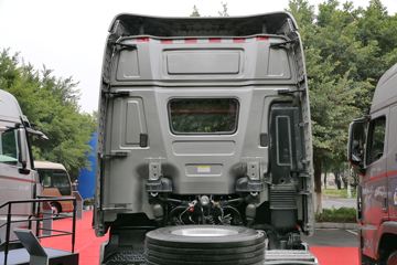 �ִ����ó� ����XCIENT�ؿ� 410���� 6X4ǣ����(Σ��Ʒ)(CHM4250KPQ49WXPV)ͼƬ