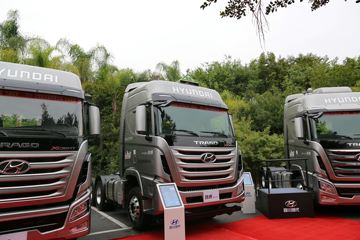 �ִ����ó� ����XCIENT�ؿ� 410���� 6X4ǣ����(Σ��Ʒ)(CHM4250KPQ49WXPV)ͼƬ