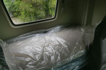 �ִ����ó� ����XCIENT�ؿ� 410���� 6X4ǣ����(Σ��Ʒ)(CHM4250KPQ49WXPV)ͼƬ