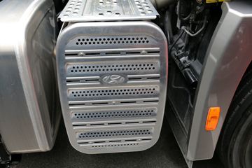 �ִ����ó� ����XCIENT�ؿ� 410���� 6X4ǣ����(Σ��Ʒ)(CHM4250KPQ49WXPV)ͼƬ