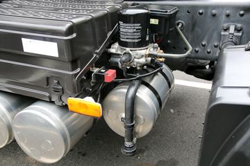 �ִ����ó� ����XCIENT�ؿ� 410���� 6X4ǣ����(Σ��Ʒ)(CHM4250KPQ49WXPV)ͼƬ