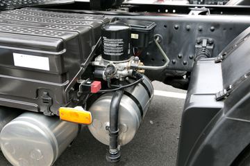 �ִ����ó� ����XCIENT�ؿ� 410���� 6X4ǣ����(Σ��Ʒ)(CHM4250KPQ49WXPV)ͼƬ