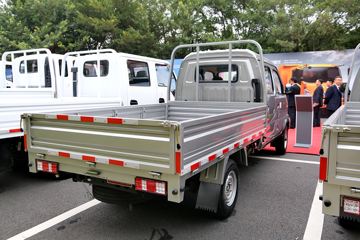 �Ĵ��ִ� �� 1.3L 87���� ����/CNG 2.6��˫������΢��ͼƬ