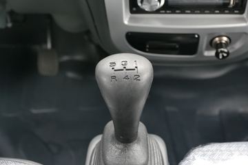 �Ĵ��ִ� �� 1.3L 87���� ����/CNG 2.6��˫������΢��ͼƬ