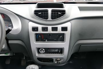 �Ĵ��ִ� �� 1.3L 87���� ����/CNG 2.6��˫������΢��ͼƬ