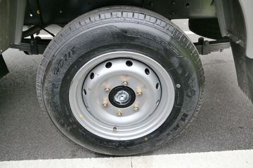 �Ĵ��ִ� �� 1.3L 87���� ����/CNG 2.6��˫������΢��ͼƬ