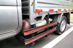四川现代 瑞宝 1.3L 87马力 汽油/CNG 2.6米双排栏板微卡