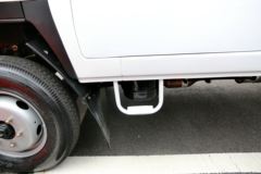 四川现代 瑞贝 113马力 2.6米双排栏板轻卡