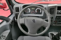 四川现代 瑞越 轻卡129马力 3.83米平板自卸车(云内)