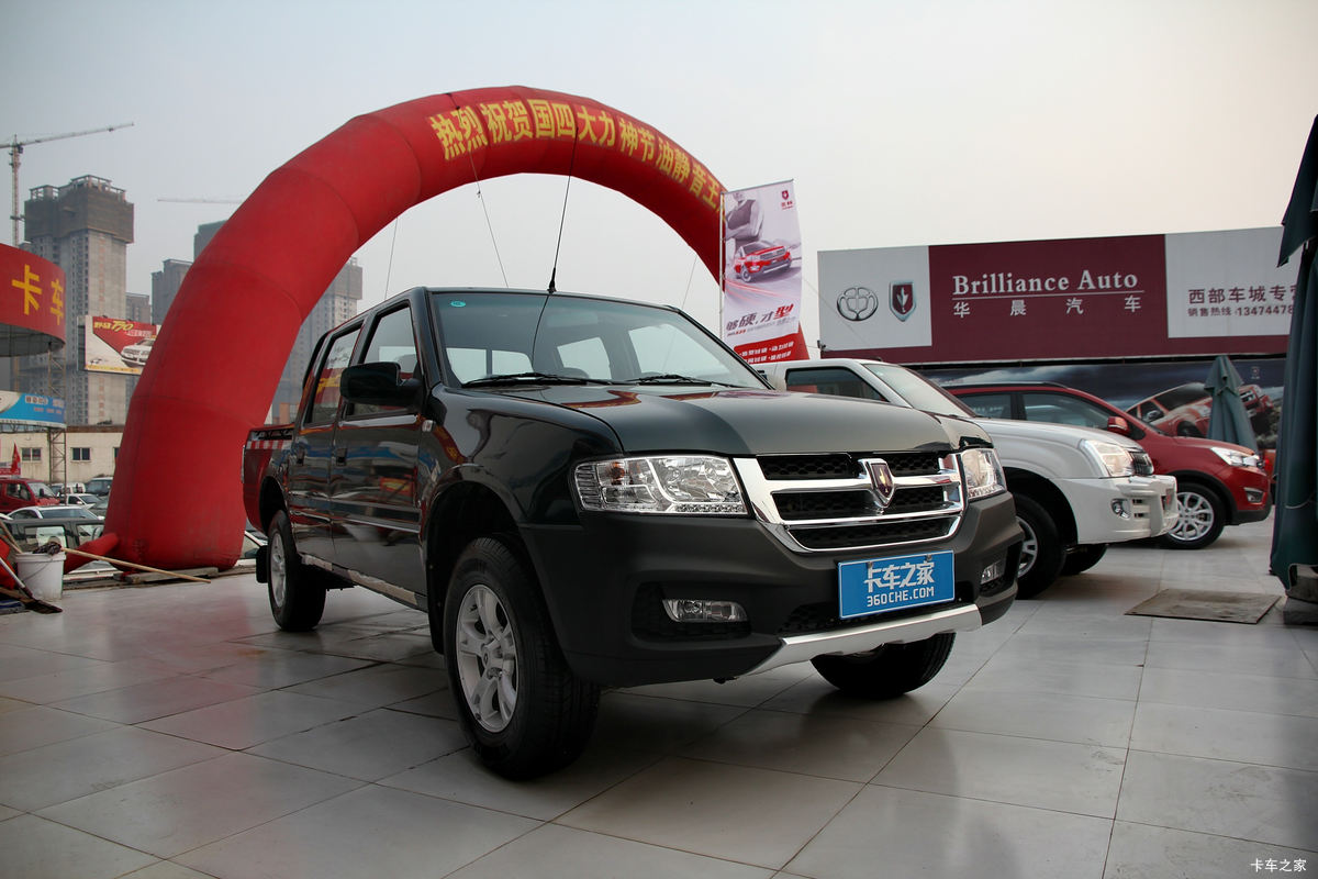 金杯 金典 2019款 2.2L汽油 112马力 两驱 双排皮卡