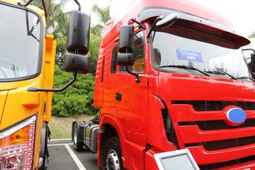 �Ĵ��ִ� �µ�800W�ؿ� 310���� 4X2ǣ����ͼƬ