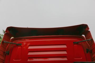 �Ĵ��ִ� �µ�800W�ؿ� 310���� 4X2ǣ����ͼƬ