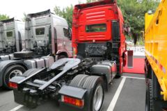 四川现代 致道800W重卡 310马力 4X2牵引车