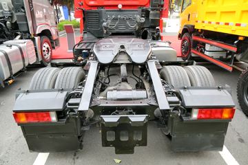 �Ĵ��ִ� �µ�800W�ؿ� 310���� 4X2ǣ����ͼƬ