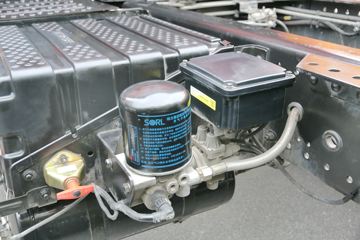 �Ĵ��ִ� �µ�800W�ؿ� 310���� 4X2ǣ����ͼƬ