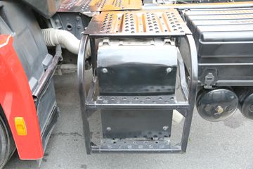 �Ĵ��ִ� �µ�800W�ؿ� 310���� 4X2ǣ����ͼƬ