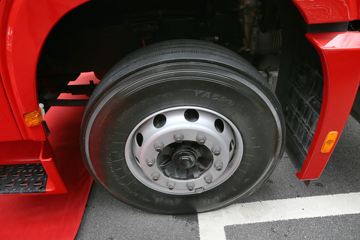 �Ĵ��ִ� �µ�800W�ؿ� 310���� 4X2ǣ����ͼƬ