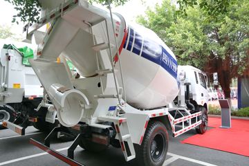 瑞康&nbsp;混凝土搅拌车外观                                                图片