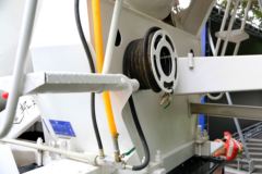 南骏汽车 瑞康 130马力 4X2 4方混凝土搅拌车