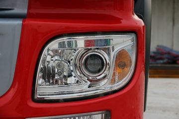 ���� �����A5L�п� 160���� 4X2 6.2���ػ�������(HFC1161P3K1A47S3V)ͼƬ