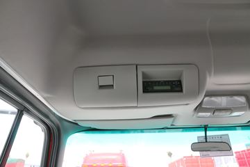 ���� �����A5L�п� 160���� 4X2 6.2���ػ�������(HFC1161P3K1A47S3V)ͼƬ