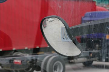 ���� �����A5L�п� 160���� 4X2 6.2���ػ�������(HFC1161P3K1A47S3V)ͼƬ