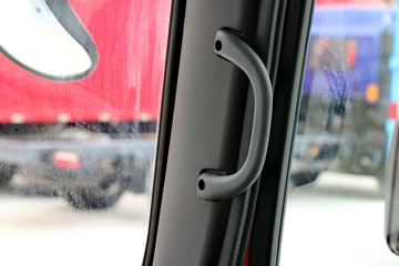 ���� �����A5L�п� 160���� 4X2 6.2���ػ�������(HFC1161P3K1A47S3V)ͼƬ