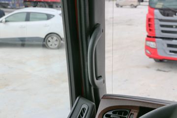 ���� �����A5L�п� 160���� 4X2 6.2���ػ�������(HFC1161P3K1A47S3V)ͼƬ