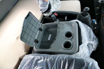 ���� �����A5L�п� 160���� 4X2 6.2���ػ�������(HFC1161P3K1A47S3V)ͼƬ