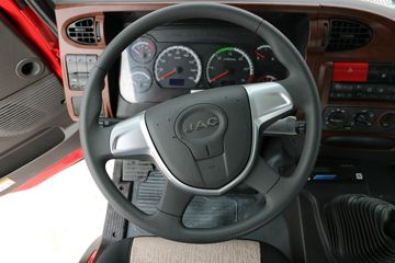 ���� �����A5L�п� 160���� 4X2 6.2���ػ�������(HFC1161P3K1A47S3V)ͼƬ