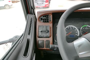 ���� �����A5L�п� 160���� 4X2 6.2���ػ�������(HFC1161P3K1A47S3V)ͼƬ