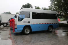 庆铃 五十铃ELF 98马力 4X2 冷藏车(QL5041XXY3EAR)