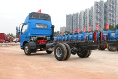 东风 多利卡D6 113马力 4X2 4.15米单排轻卡底盘(DFA5040XXY11D2AC) 东风 多利卡D6 113马力 4X2 4.15米单排轻卡底盘(DFA5040XXY11D2AC)