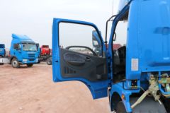 东风 多利卡D6 113马力 4X2 4.15米单排轻卡底盘(DFA5040XXY11D2AC) 东风 多利卡D6 113马力 4X2 4.15米单排轻卡底盘(DFA5040XXY11D2AC)