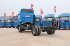 东风 凯普特E280 116马力 4.15米单排厢式轻卡底盘(DFA5040XXY11D2AC)