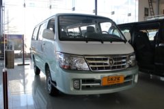 金杯 海狮快运王 豪华型 2.0L 103马力 轻型客车