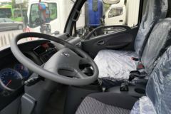 东风 凯普特E280 116马力 3300轴单排轻卡底盘(白色)(DFA1040SJ11D2)