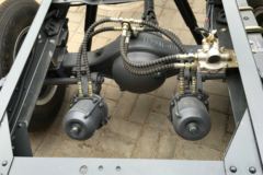 东风 凯普特E280 116马力 3300轴单排轻卡底盘(白色)(DFA1040SJ11D2)