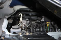 金杯 大海狮 2.4L 139马力 旗舰型 封闭厢式货车