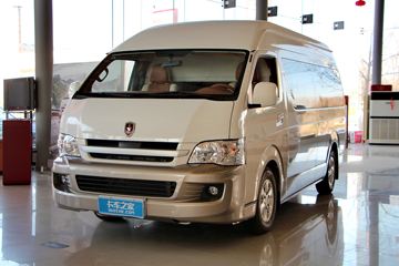 金杯 大海狮W 2016款 豪华型 116马力 2.5T商务车