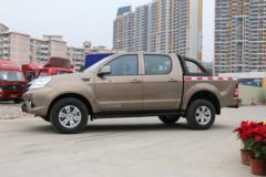 福田 拓陆者S 2.8L柴油 161马力 四驱 双排皮卡(香槟色)
