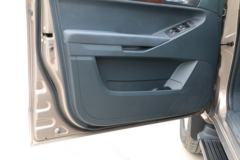 福田 拓陆者S 2.8L柴油 161马力 四驱 双排皮卡(香槟色)