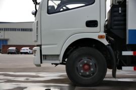 多利卡底盘&nbsp;垃圾运输车外观图片