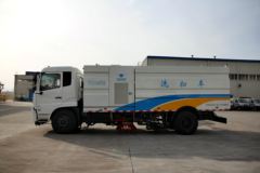 陕西嘉航 210马力 4X2 清洗车(TYJ5160TXS)