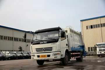 多利卡底盘&nbsp;垃圾运输车外观图片